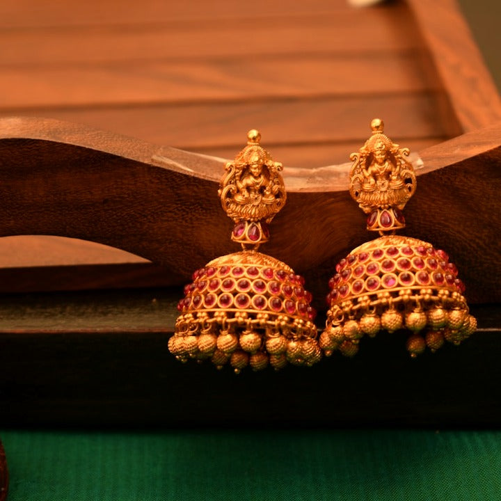 Earrings - Zari and Zevar