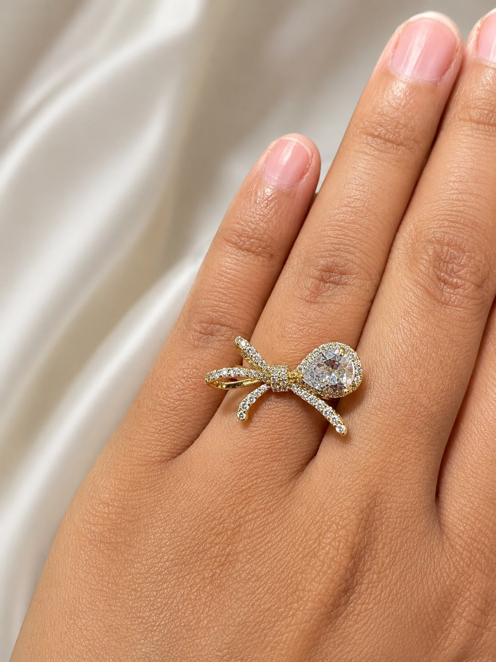 Bow Ring worn on hand, adjustable