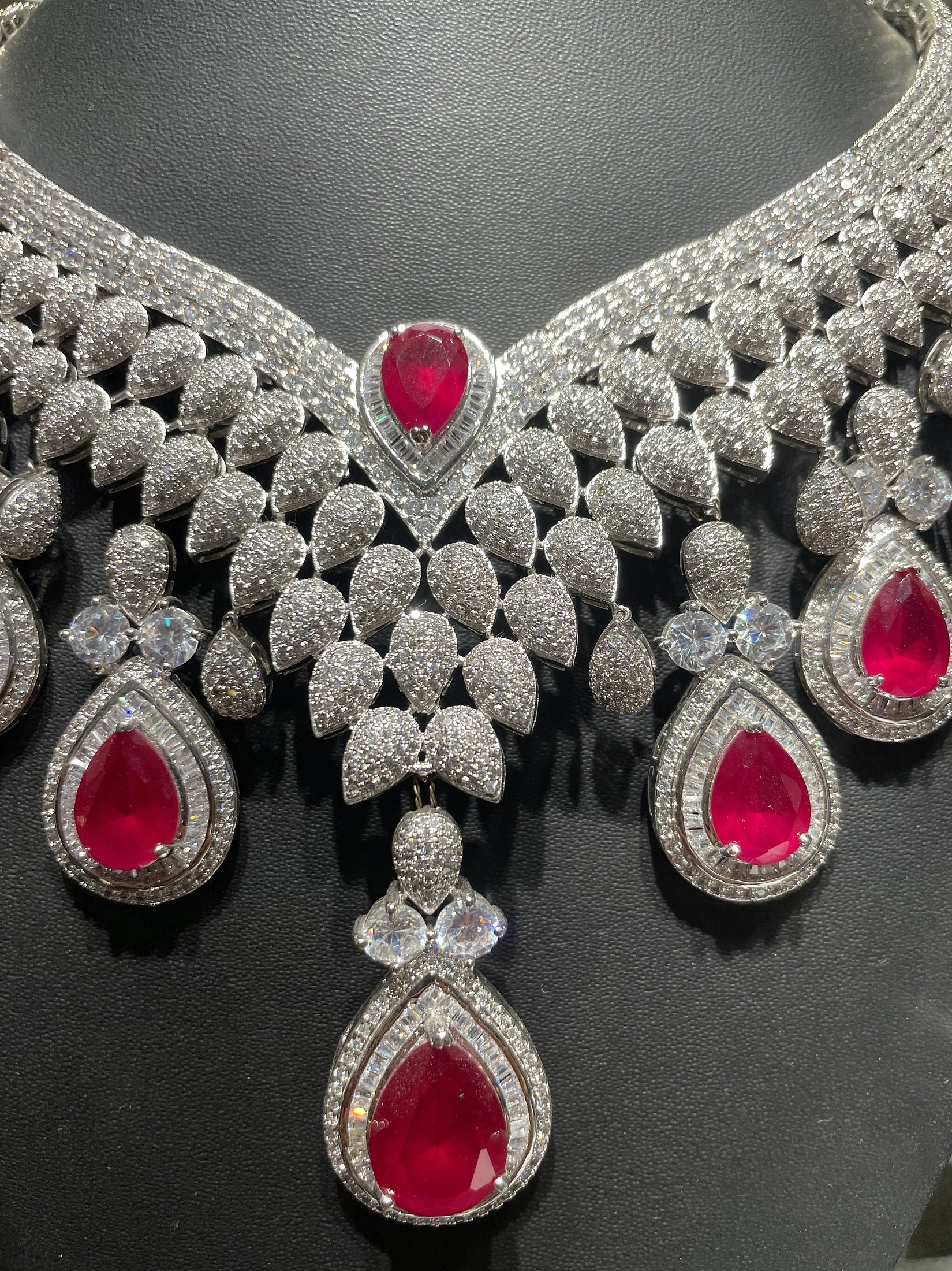 Aurora Ruby Garland Collar - Zari and Zevar