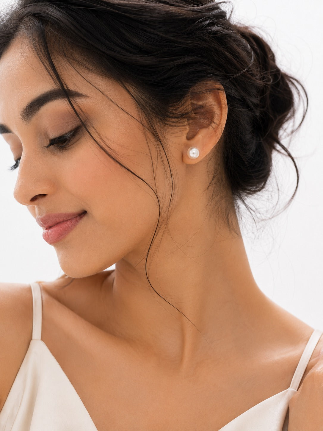 Classic Luminous Pearl Stud Earrings - Zari and Zevar