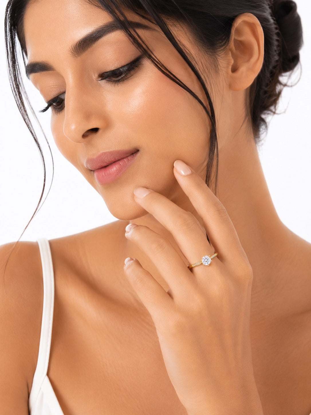 Elegant Tapared Solitaire Gold Ring - Zari and Zevar