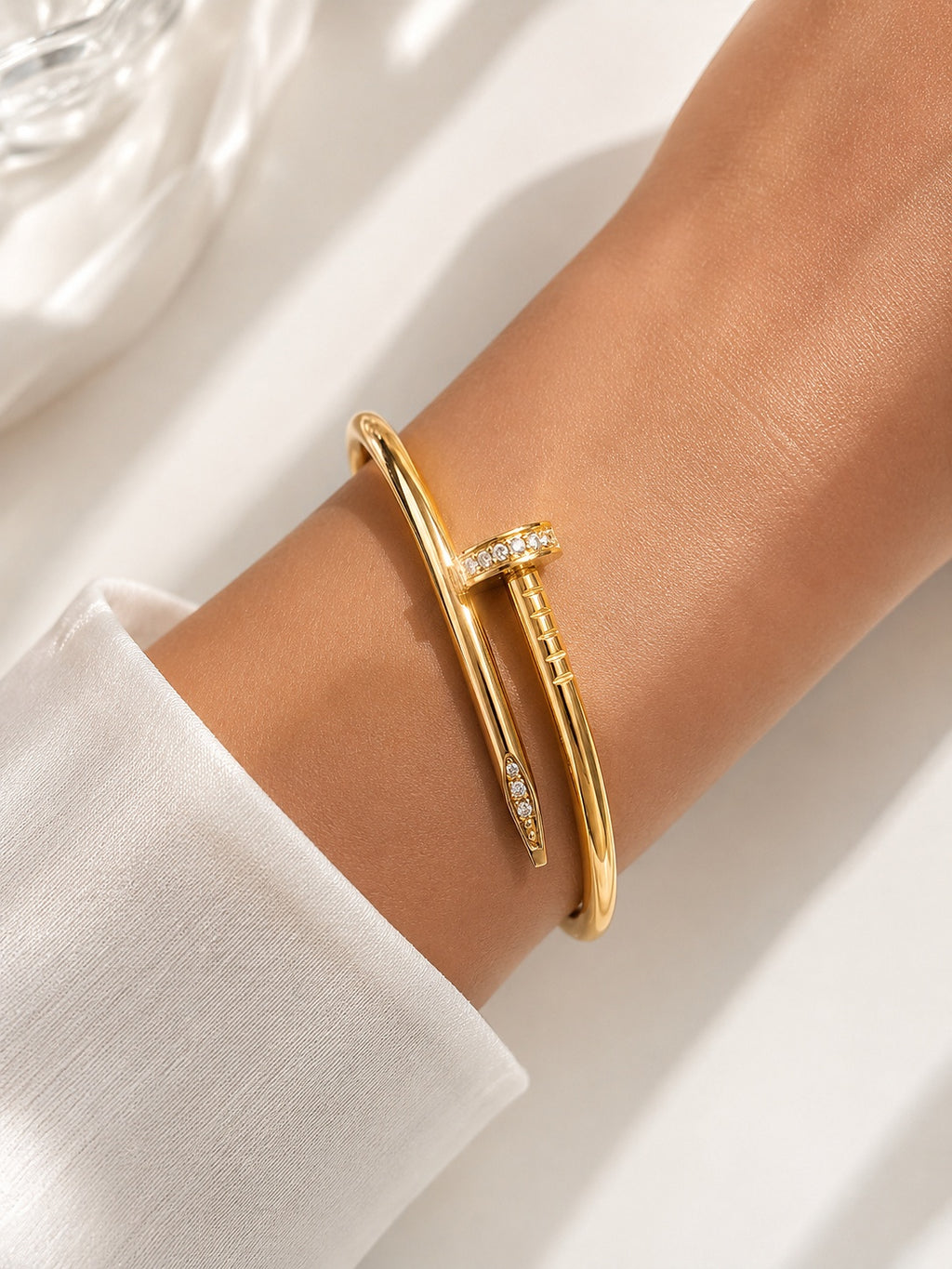 Luxe Nail Bracelet - Zari and Zevar