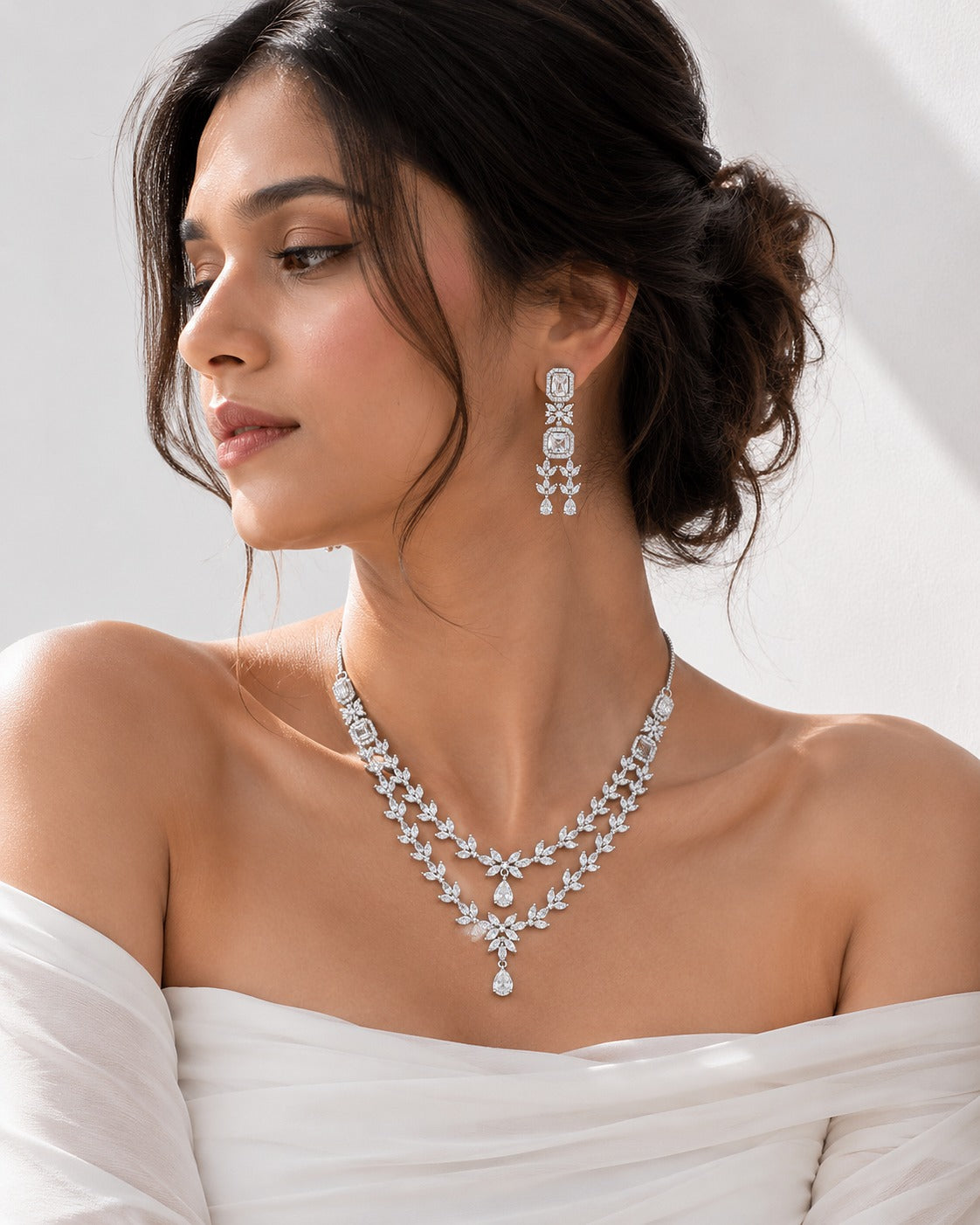 Starlight Cascade Layered Necklace Set - Zari and Zevar