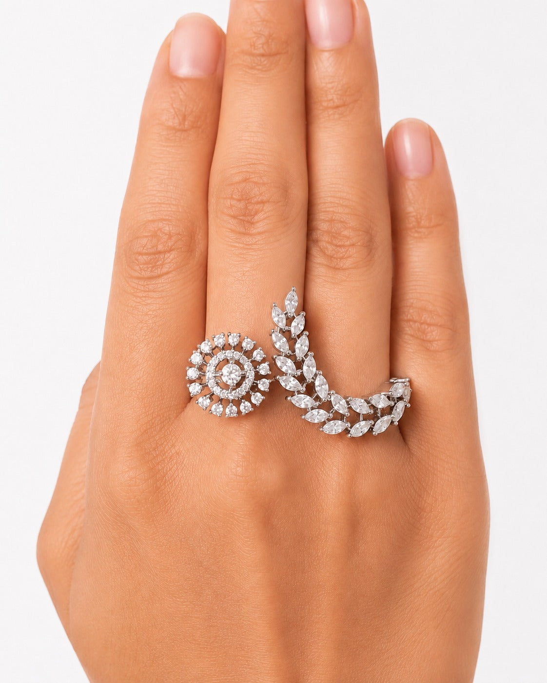 The Celestial Laurel Ring - Zari and Zevar