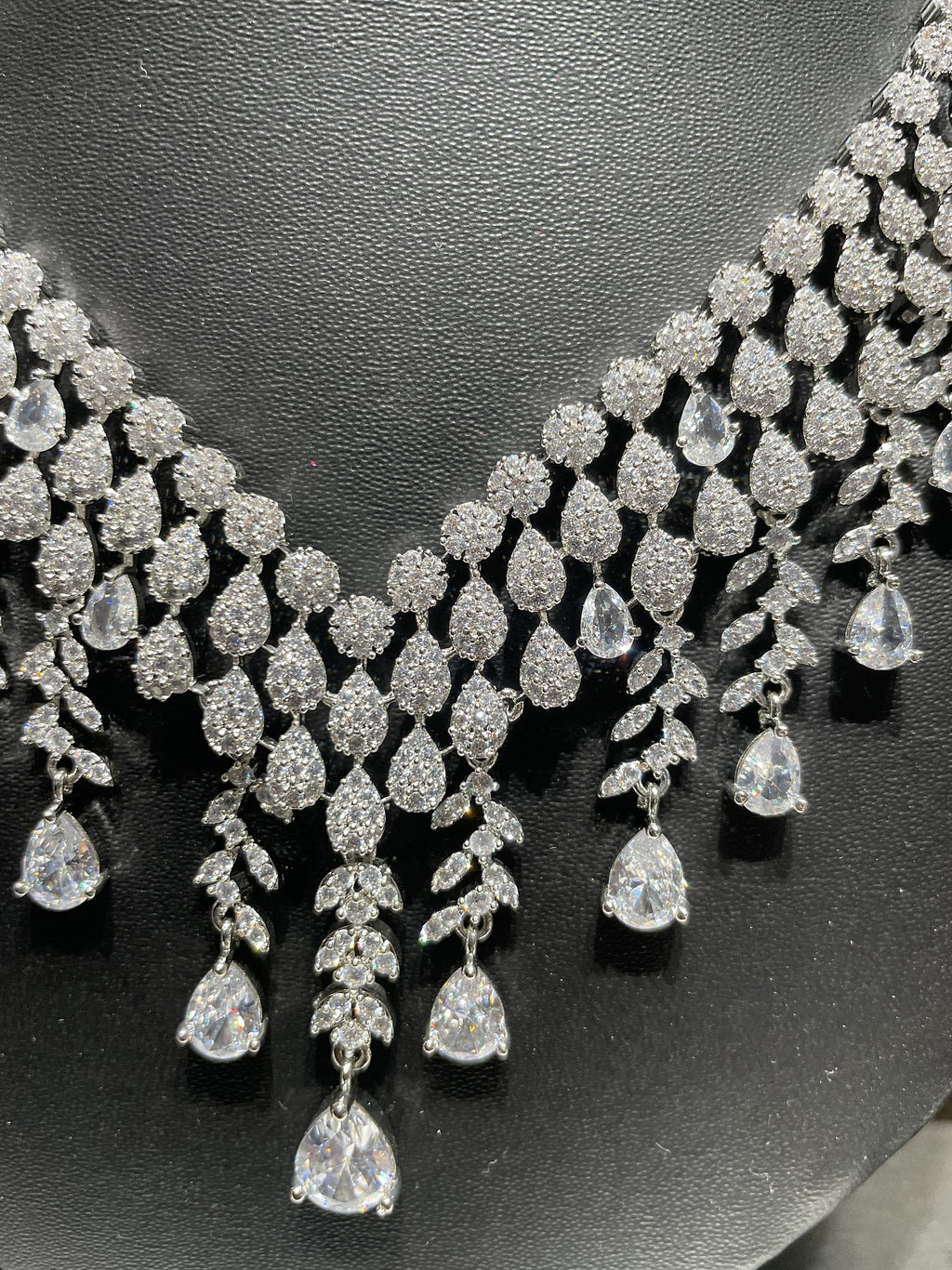 The Diamond Cascade - Zari and Zevar