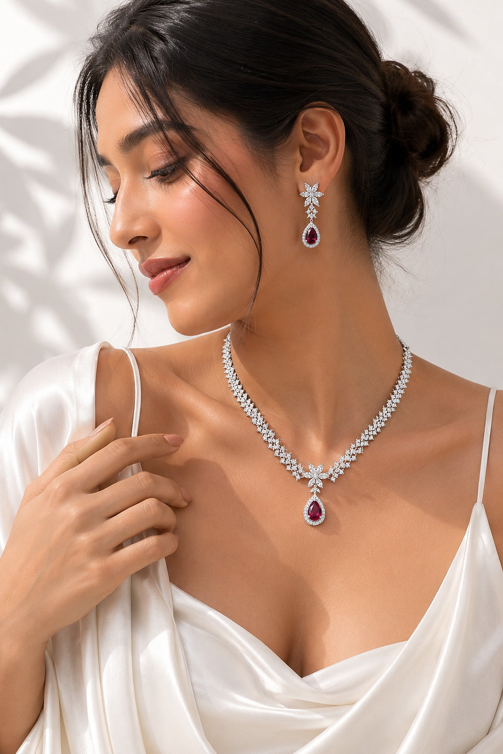 The Rosewood Teardrop Necklace Maroon - Zari and Zevar