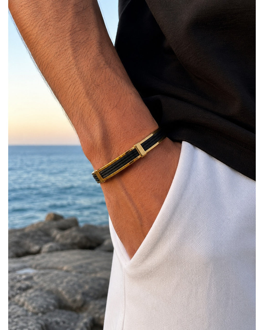 Titan Edge Cuff - Zari and Zevar