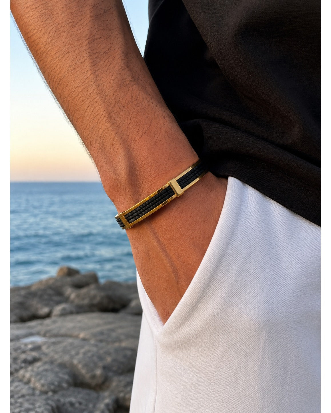 Titan Edge Cuff - Zari and Zevar