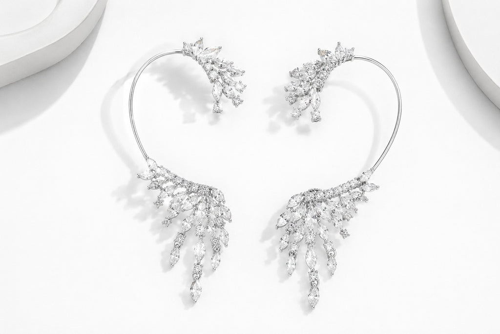 Valkyrie Wing Earcuff - Zari and Zevar