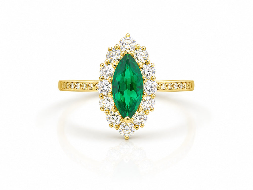 Vintage Emerald Eye Ring - Zari and Zevar